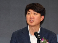 이준석 "부정선거 음모론과 전쟁…황교안·전한길 끝장토론 하자"