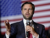 복귀한 美부통령 "이란, 미국의 요구 받아들이지 않아"(상보)