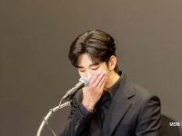 '사생활 논란' 김수현 상대 20억 손배소…법원 