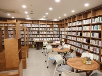 도서관 더 가까워지고 더 붐볐다…전국 방문 2억3000만명
