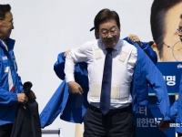 방탄복 입은 이재명, 다음주부터 방탄유리 두고 연설…민주당 
