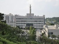 '시흥 흉기 난동' 50대 중국인 도주…경찰 