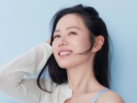 손예진이 입은 '이 속옷' 불티나게 팔린다…하루 매출 6억원 돌파