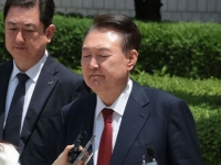 전광훈 광화문 집회서 메시지 전달한 尹…