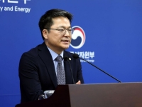 문신학 산업차관 "27일 기름값 인상 불가피"…최고가격제 상향 수순