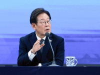 이재명 대통령 "지방에 더 투자해야…소비쿠폰도 수도권 멀수록 시범 지원"