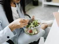 몸에 좋다던 채식의 배신…'이것'에 악영향 줄 수도