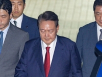 '재구속' 尹, 내란특검 소환 또 불응…강제구인 나설 듯