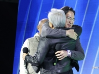 "집 대신 비행기 택했다"‥설 연휴 반납한 '총수 경영학'