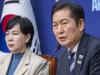 민주당, 법원행정처와의 전쟁에 칼 뽑았다…정청래 