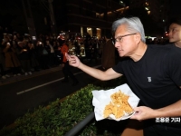 한국와서 치킨 먹은 젠슨 황 어쩐지…美 실리콘밸리에 단골 '치킨집' 있다는데