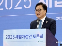 우원식, 비상계엄 해제 막전막후 공개…김어준 "욕한 거 사과한다"