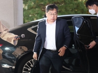 대장동 '항소 포기' 거센 비난… 노만석, 자리보전 어려울 듯