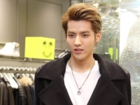 엑소 전 멤버 크리스 '옥중 사망설'…中 "사실 아냐"