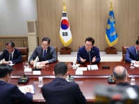 [폴폴뉴스]李대통령 지지율 3주만 하락세…'팩트시트' 공개 후 상승 전환