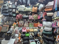 "언니, 여기 다 있어" 급하게 팔 잡아끌더니…'베트남 패키지' 필수코스 그곳엔 ⑪