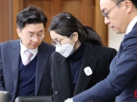 [속보]법원, 김건희 '도이치모터스 주가조작 가담' 불인정