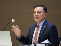 고환율 서학개미 탓? 김종화 금통위원 