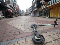 '딸 지키려던 30대 엄마 중태' 킥보드 사고…대여업체 방조 혐의 입건