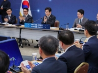 이 대통령 "국토 업무 부정부패 상당히 많아…공정·투명한 권한 중요"