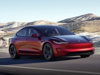 덜 안전한 차가 더 잘 팔린다? 판매2위 모델3, 안전도 4등급