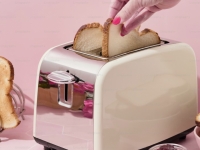 토스트 빵 굽는 냄새 충격 실체…