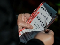 '2.6조원' 역대급 복권 당첨자 탄생…美 크리스마스 '기적'