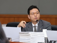 박정훈, 자체 발표 쿠팡에 