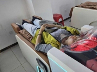 로봇이 머리 감겨주고 목욕 시켜주고…일상 스며든 로봇들