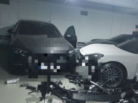 '쾅쾅쾅쾅' 후진 중 포르쉐·BMW 들이받아…차주 '급발진' 주장