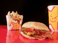 패스트푸드 즐겨 먹던 소녀의 사망…장에서 나온 '6ℓ' 물질 봤더니