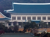 靑 "5월 4일 임시공휴일 지정, 검토한 바 없다"