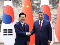 [폴폴뉴스]李대통령 지지율 61%…'20대 제외한 모든 세대에서 긍정평가' 