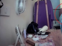 투숙객 자리 비우자 향수 뿌리고 아이새도 써보고…직원들 