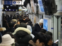아침 7~8시 지하철 이용객10명 중 1명이 어르신 무임승차