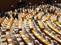 국힘, 여당 주도 종합특검 통과에 