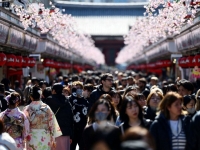 '日여행 자제령'에 12월 일본 방문 중국인 45% 감소