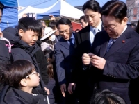 '두쫀쿠' 선물 받은 李 대통령…