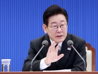 로봇 막겠다는 현대차 노조에…李 