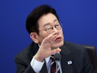 다주택자 3·6개월 중과 유예…李 