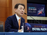 [일문일답]한국거래소 이사장 “코스피 6000 넘어서는 건 문제 없어”