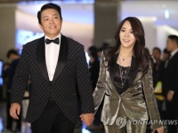 이범수·이윤진 '협의 이혼'…