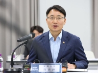 상속세 탓 자산가 2400명 탈한국?…"연평균 139명" 국세청장, 전수분석해 반박