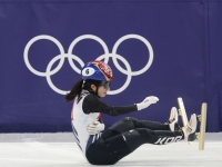 김길리, 美에 걸려 '꽈당'…韓쇼트트랙, 불운에 혼성계주 결승행 무산