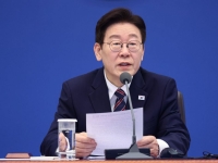 설 밥상머리엔 李대통령의 '부동산 SNS' 