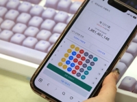 “로또, 손안에 들어온 지 일주일”…편의성 뒤에 숨은 ‘판매점 상생’ 고차방정식