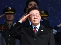 李대통령 "자주국방 불가는 낡은 인식…전작권 회복, 한미연합 주도"