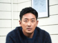 스타벅스 통임대 건물도 내놨다…하정우, 종로·송파 건물 잇달아 매물로