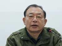 야상 입은 이정현, '계엄 연상' 지적에 