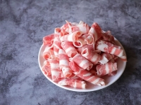 고기 떨어졌는데 제값 그대로? 무한리필집 사연에 여론 '싸늘'